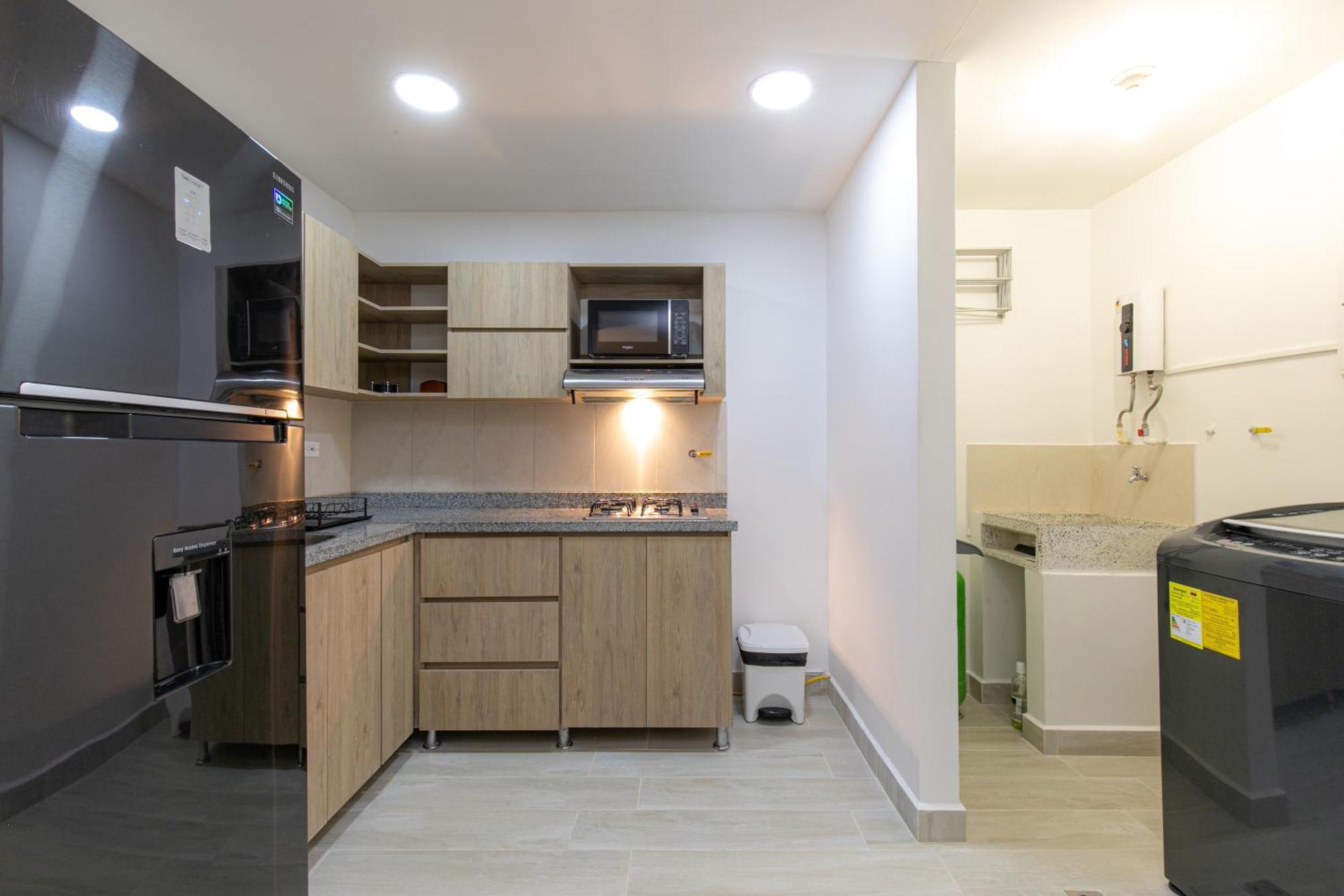 Apartamentos Borbon Suites Medellín Dış mekan fotoğraf