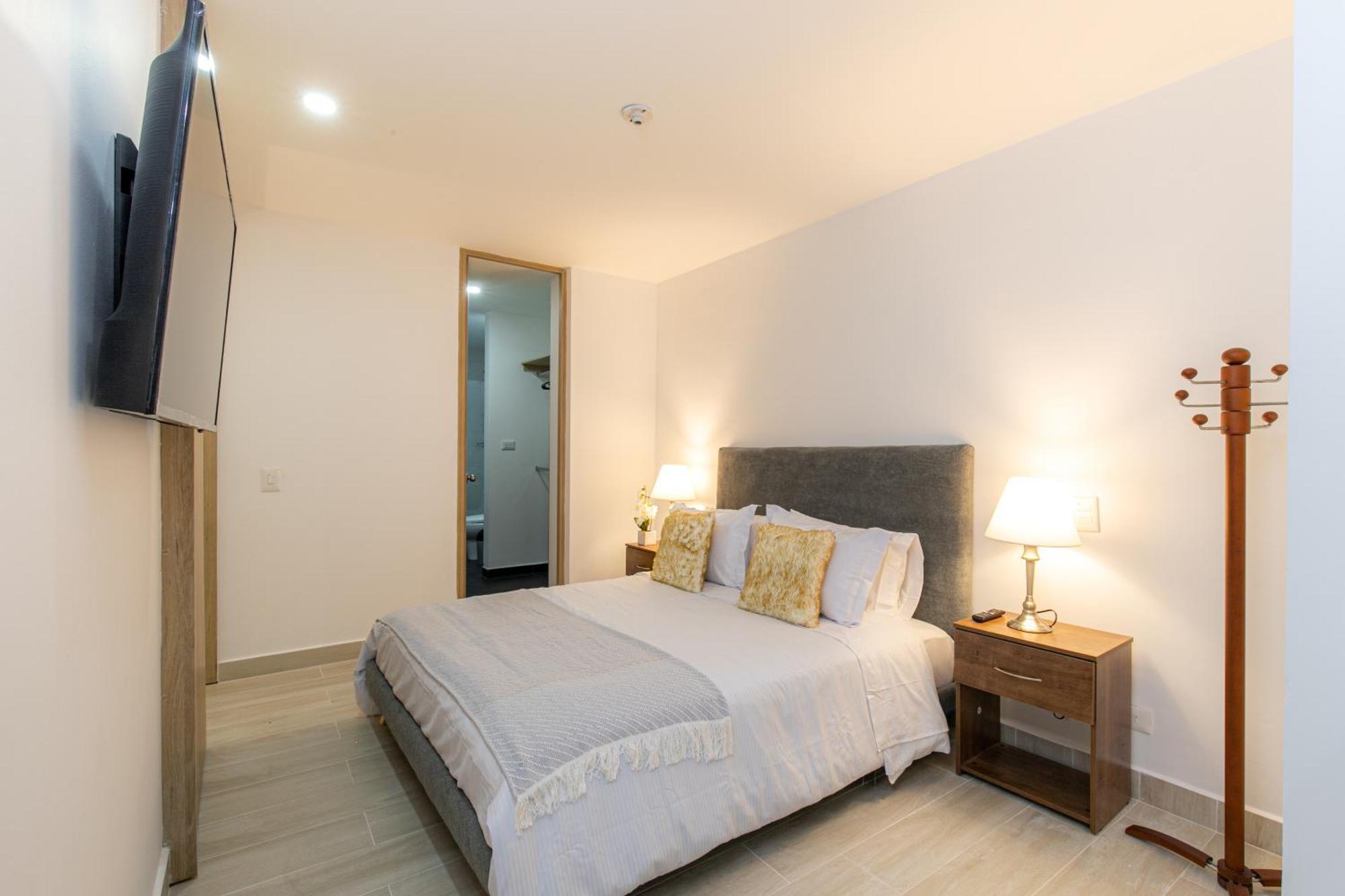 Apartamentos Borbon Suites Medellín Dış mekan fotoğraf