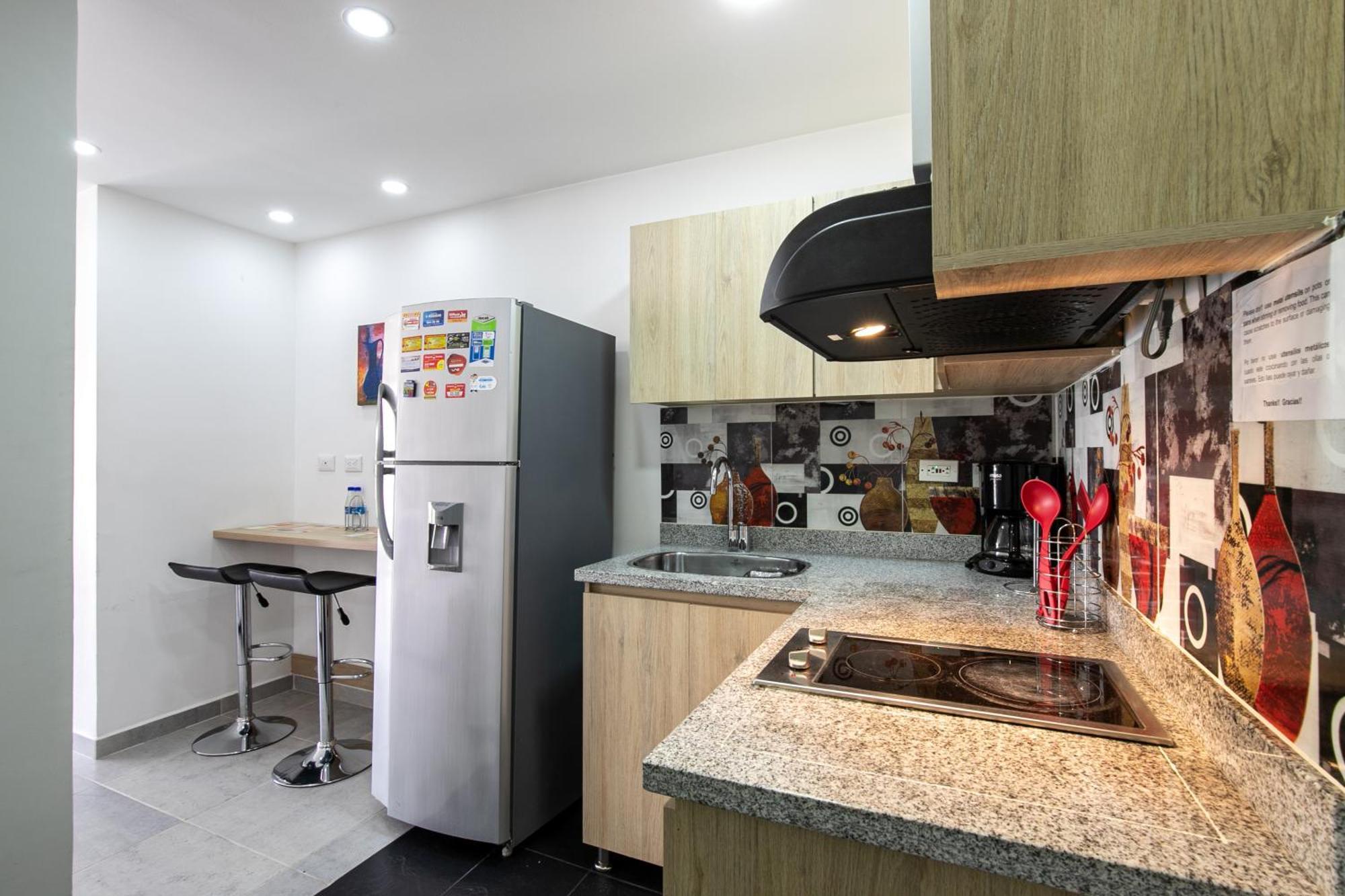 Apartamentos Borbon Suites Medellín Dış mekan fotoğraf