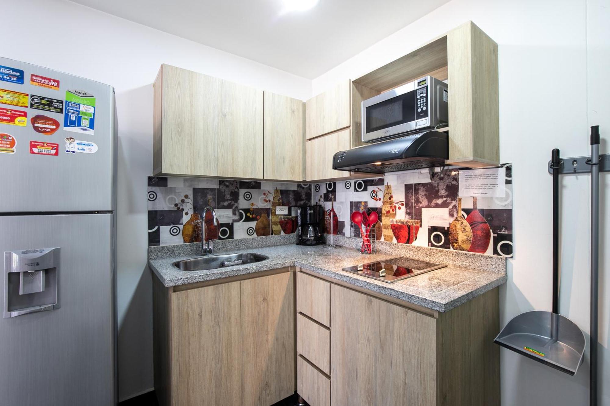 Apartamentos Borbon Suites Medellín Dış mekan fotoğraf
