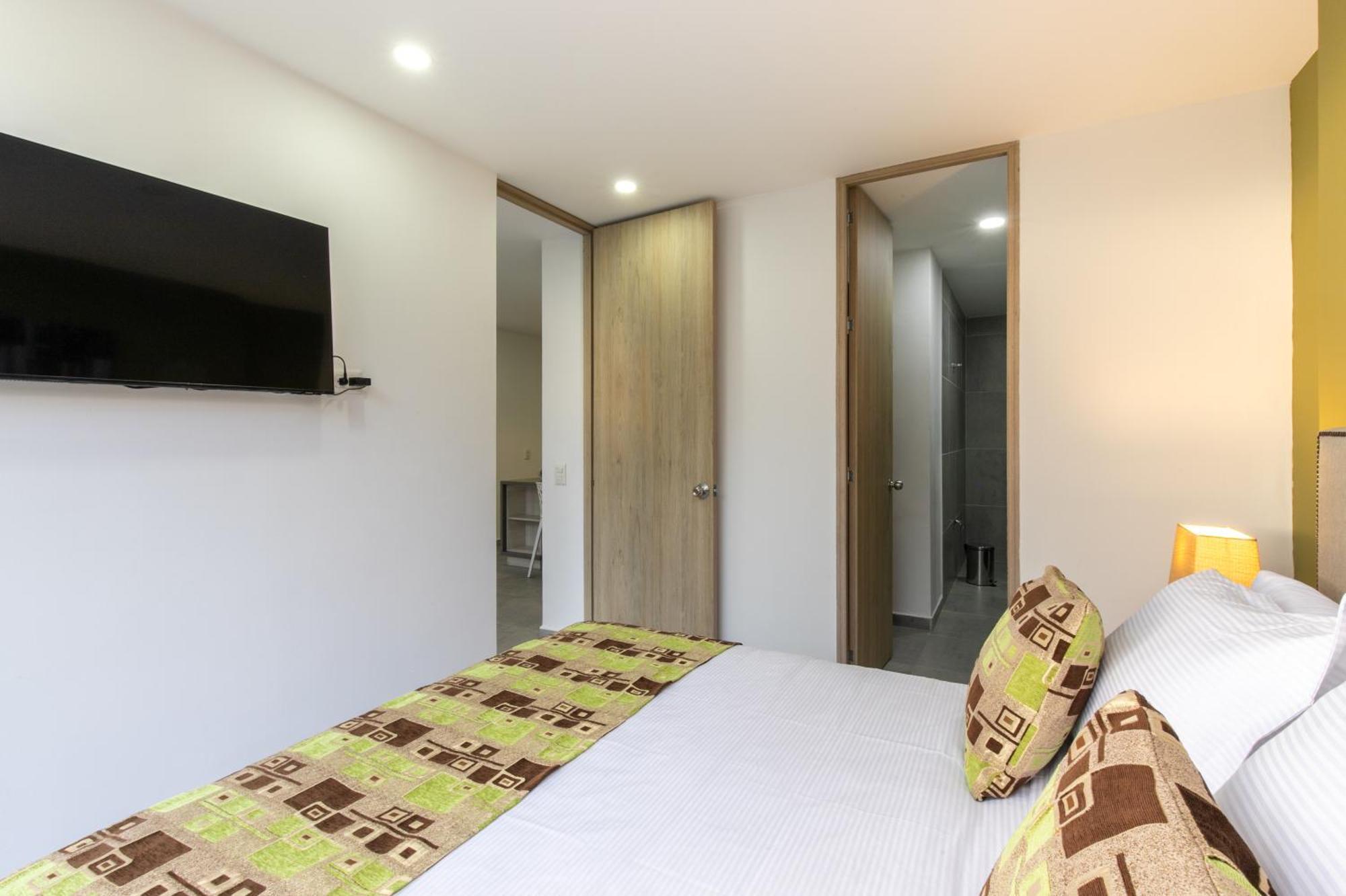 Apartamentos Borbon Suites Medellín Dış mekan fotoğraf
